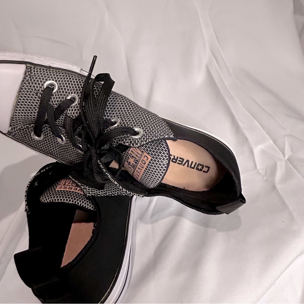 Converse - Picture 5 of 7